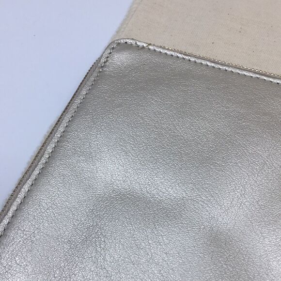 Eayrslee Leather Metallic Clutch Pouch with Dust Bag - Picture 14 of 16